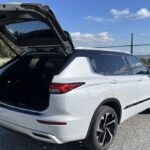 Mitsubishi outlander suv van executive car rental van vancouver 3